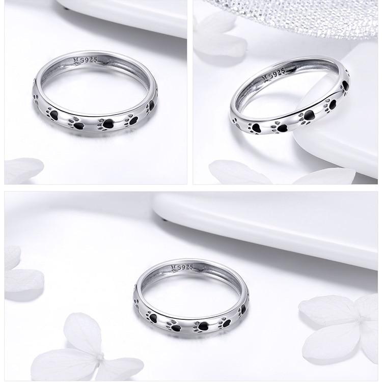 Ring with engraved puppy footprints unisex